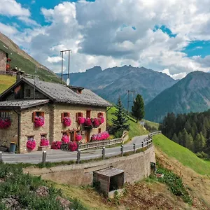 Luleta 2*, Livigno Włochy